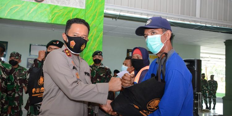 Pengabdian 33 Tahun TNI-POLRI AKABRI ’89 Menggelar Baksos dan Vaksinasi Dalam Rangka HUT TNI Ke-76