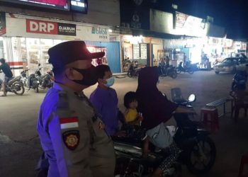 Polsek Nongsa Lakukan Cipta Kondisi Beri Himbauan Prokes