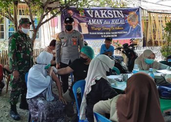 Polisi Boltim melakukan vaksinasi massal di Nuan’an