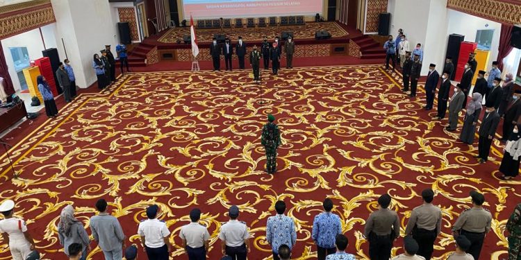 Kapolres Pessel Hadiri Upacara Hari Pahlawan Nasional Dengan Forkopimda