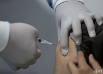 Mengevaluasi Target dan Realisasi Vaksinasi Covid-19