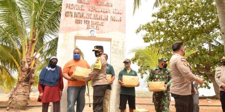 Kapolda Kepri Tinjau Pulau Terluar yang Berada di Daerah Prov.Kepri