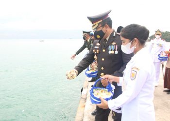 Kapolresta Barelang Ikuti Upacara Peringatan Hari Pahlawan 10 November di Mako Lanal Sengkuang Batam