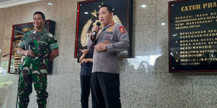 Perkuat Sinergisitas, Panglima TNI Silaturahmi ke Kapolri