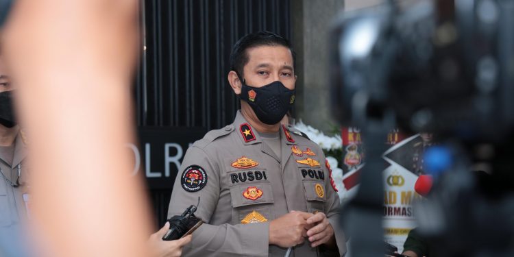 Polri Gelar Operasi Lilin, Dirikan Ribuan Posko Pengamanan Cegah Lonjakan COVID-19