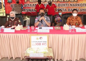 Satresnarkoba Polresta Barelang Gelar Pemusnahan Barang Bukti Narkotika Jenis Shabu Seberat 1.961 Gram