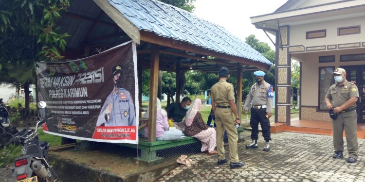 Upaya Polres Karimun Mudahkan Masyarakat Lansia Terima Vaksin Covid-19 “Vaksin Door to Door”