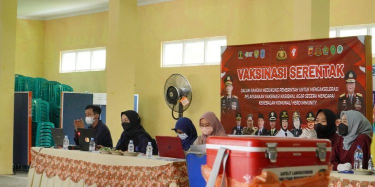 Vaksinasi Serentak Seluruh Indonesia, Sebanyak 994 Orang Berhasil Divaksin di Kota Banjar