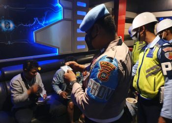 Bersama Instansi Terkait, Propam Polres Tanjungpinang Gelar Ops Gaktibplin di Tempat Hiburan Malam