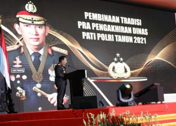 Kapolri Bertekad Wujudkan Polri yang Dicintai Rakyat Di Hadapan Wisudawan Pati