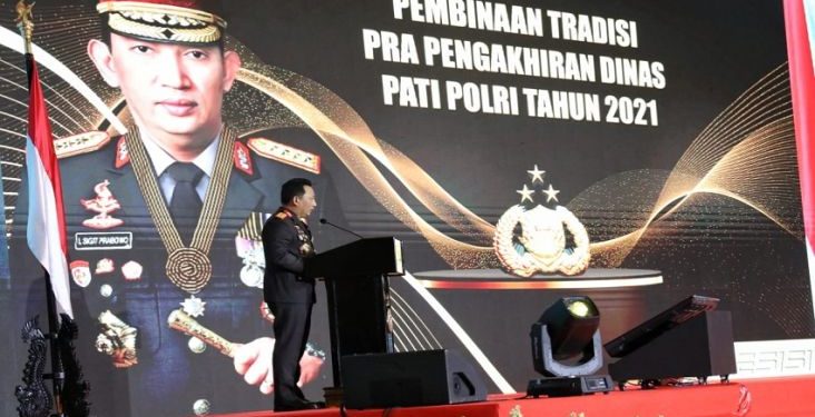 Kapolri Bertekad Wujudkan Polri yang Dicintai Rakyat Di Hadapan Wisudawan Pati