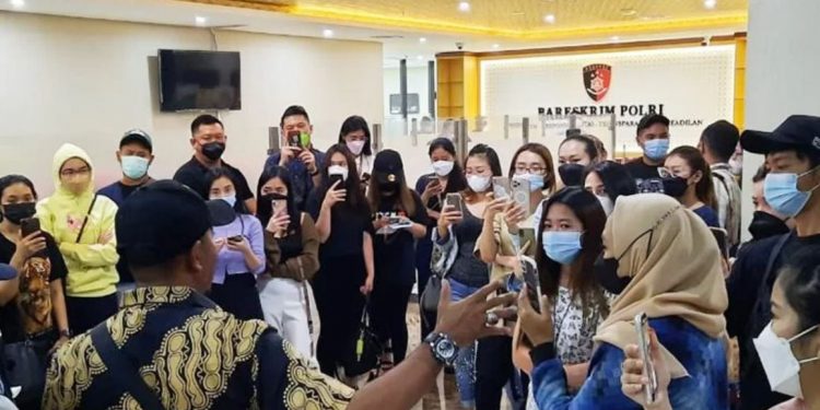 Bareskrim Polri Berhasil Tangkap Buronan Penipuan Investasi Alkes