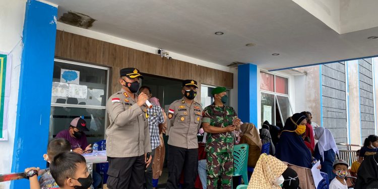 Kapolres Kep. Anambas Beserta Jajaran Melaksanakan Gerai Vaksinasi Covid-19 di RSUD Tarempa Wilkum Polres Kep.Anambas
