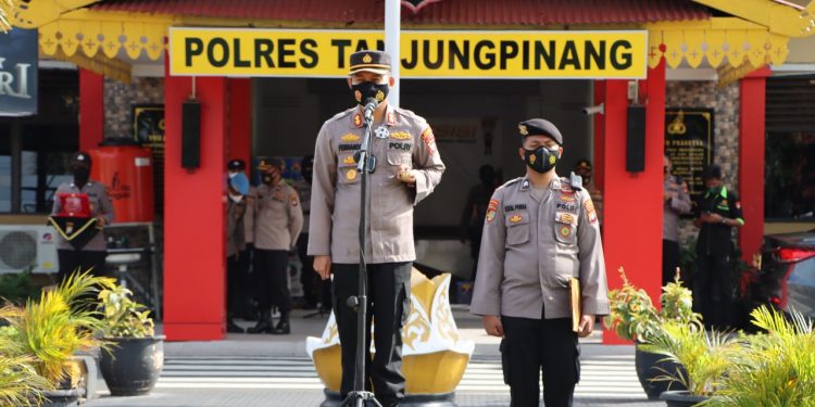 Kapolres Tanjungpinang Pimpin Apel Penutupan Latja Siswa SPN Polda Kepri