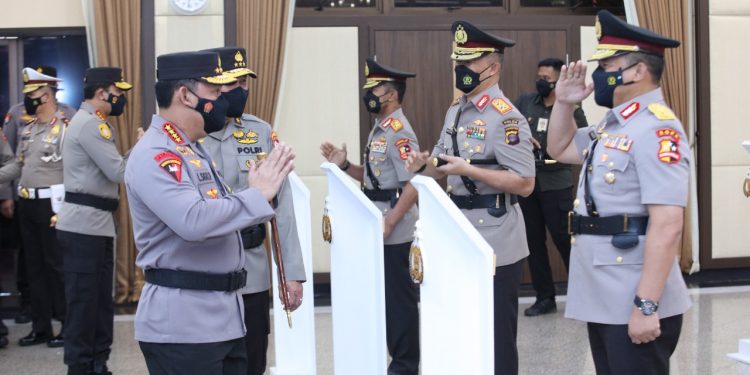 Kapolri Lantik 7 Kapolda Baru