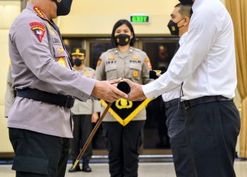 Lantik 44 Eks Pegawai KPK Jadi ASN, Kapolri: Kita Perkuat Komitmen Pemerintah Dalam Rangka Antikorupsi
