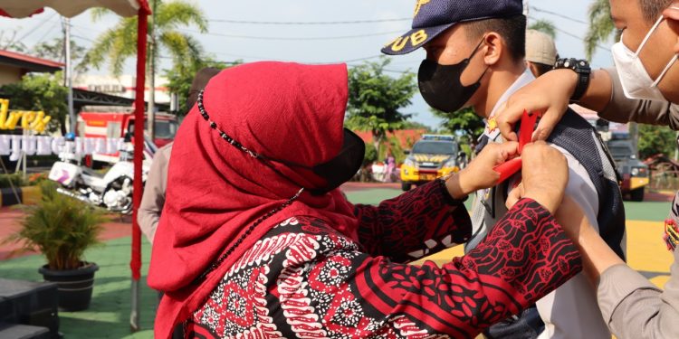 Polres Tanjungpinang Laksanakan Apel Gelar Pasukan Operasi Lilin Seligi 2021