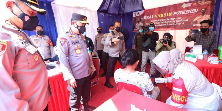 Tinjau Pelabuhan Merak, Kapolri Pastikan Prokes Agar Tak Ada Lonjakan Pasca-Nataru