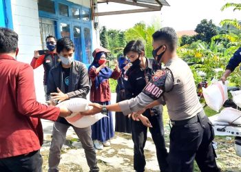 Berhasil Menangani Covid-19 & Vaksinasi, Kapolres Karimun Terima Penghargaan dari Gubernur Kepri