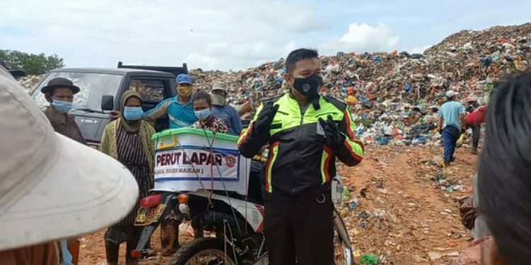 Berhati Mulia, Bripka Zulhamsyah Gelar RPL di Tempat Pembuangan Sampah