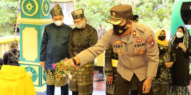 Bersama Forkompinda, Wakapolres Tanjungpinang Ikuti Ziarah Makam Hari Jadi Kota Tanjungpinang