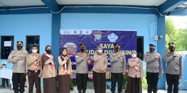 Bertempat di SD Shabilla Kota Batam, Kapolda Kepri Hadiri Vaksinasi Serentak Indonesia Secara Virtual