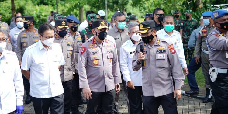 Cegah Omicron Terus Meningkat, Kapolri Tekankan Disiplin Prokes Hingga Vaksinasi Booster