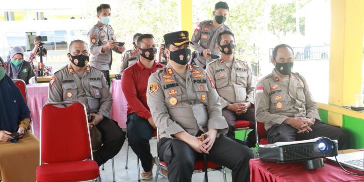 Kapolres Lingga Tinjau Langsung Pelaksanaan Vaksinasi Merdeka
