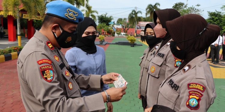 Ops Gaktiblin, Sipropam Polres Tanjungpinang Cek Urine Personel Secara Acak