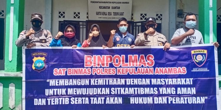 Pelaksanaan Sosialisasi Giat Binpolmas Tentang Membangun Kesadaran Hukum Masyarakat Dalam Mendukung Program Pemerintah Dalam Mewujudkan Masyarakat Yang Adil Dan Makmur di Wilkum Polres Kep Anambas