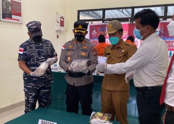 Pemusnahan Barang Bukti Narkotika Jenis Sabu Dipimpim Oleh Kapolres Kepulauan Anambas