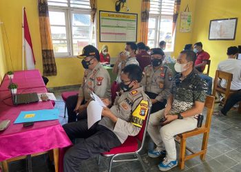 Polres Natuna Lakukan Vaksinasi Terhadap Anak Usia 6-11 tahun di SD N 001 Ranai