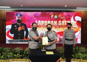 Tradisi Welcome dan Farewell Parade Iringi  Pisah Sambut Kapolresta Barelang