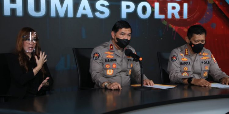 Bareskrim Soal Adam Deni di Penjara: Kondisinya Bagus, Rutin Cek Dokter