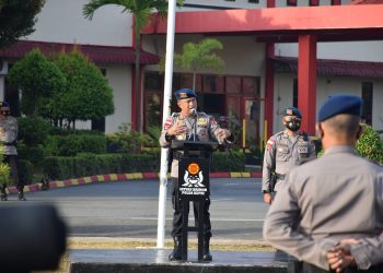Dansat Brimob Polda Kepri Pimpin Upacara Pembukaan Pelatihan Sertifikasi Pelopor Bagi Personel Remaja Satuan Brimob Polda Kepri