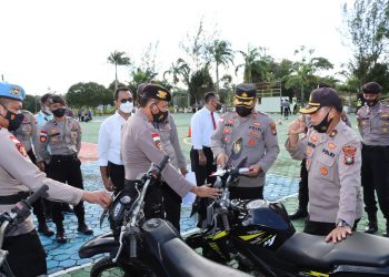 Pastikan Kondisi Ranmor Dinas Baik Kapolres Natuna Lakukan Pengecekan