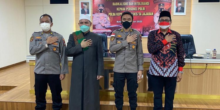 Pembinaan Penanggulangan/Pencegahan Radikalisme dan Intoleransi Kepada Personel Polda Kepri dan Polres/Ta Jajaran