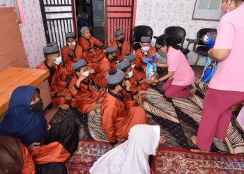 Pengurus YKB Daerah Kepri Gelar Anjangsana ke Panti Asuhan dan Panti Jompo Jelas HUT YKB ke 42 Tahun 2022