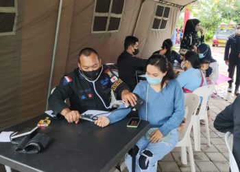 Satuan Brimob Polda Kepri Gelar Vaksinasi Massal Covid-19 Untuk Masyarakat