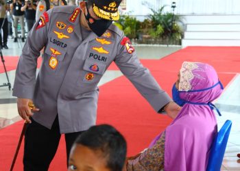 Tinjau Vaksinasi dan Lokasi Isoter, Kapolri Minta Forkopimda Babel Perkuat Pencegahan Lonjakan Covid-19