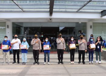 Vaksinasi Serentak di PT Bintang Bersatu Apparel Kawasan Tunas Industri Batam Dihadiri Langsung oleh Wakapolda Kepri