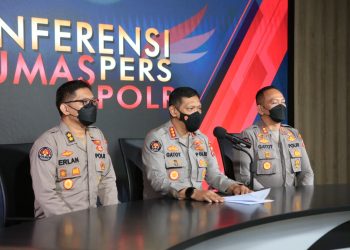 Bareskrim Polri Resmi Sita Mobil Tesla Hingga Akun YouTube Indra Kenz