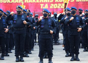 Buka Rakernis, Kapolri Tekankan Brimob Harus Jadi Teladan di Masyarakat dan Institusi