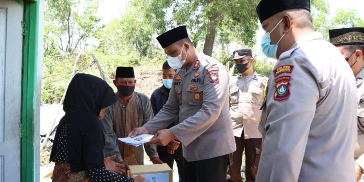 Jumat Berkah Kapolres Karimun