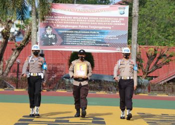 Kapolres Tanjungpinang Pimpin Upacara PTDH Oknum Anggota yang Terlibat Kasus Narkotika