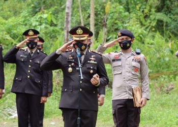 Penghormatan Terakhir Untuk Alm. Iptu Jasrul, Polres Natuna Laksanakan Upacara Pemakaman Dinas Kepolisian