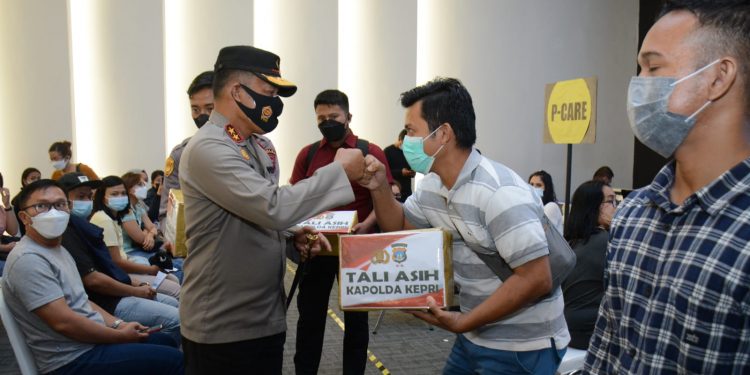 Polda Kepri Kembali Gelar Vaksinasi Massal Serentak di GBI Tabgha Batam Kec. Batam Kota