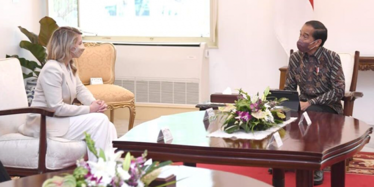 Bertemu Presiden Jokowi, Menlu Kanada Sampaikan Dukungan Terhadap Presidensi G20 Indonesia