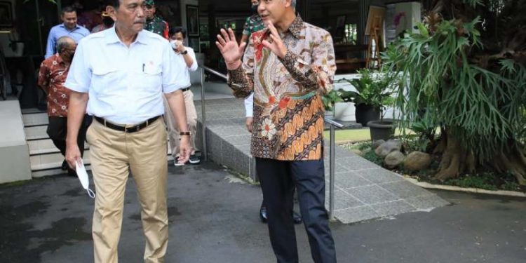 Ganjar-Luhut Tunda Kenaikan Harga Tiket Borobudur