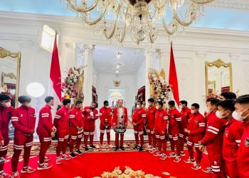 Presiden Jokowi Berikan Bonus Kepada Timnas Sepak Bola U-16